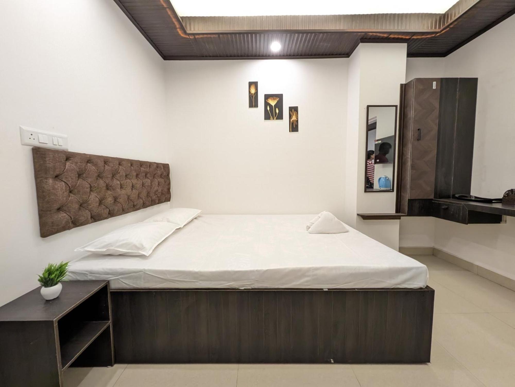 Ridge View Homestay Bagdogra Extérieur photo